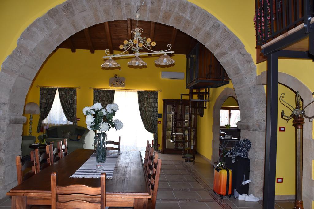 Il Vecchio Frantoio Villa เอากุสตา ภายนอก รูปภาพ
