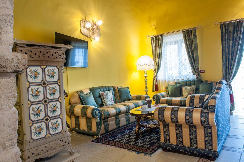 Il Vecchio Frantoio Villa เอากุสตา ภายนอก รูปภาพ