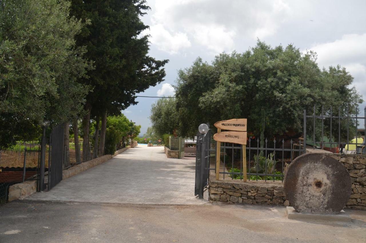 Il Vecchio Frantoio Villa เอากุสตา ภายนอก รูปภาพ